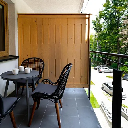 Komfortowy Orange W Шклярска-Поремба